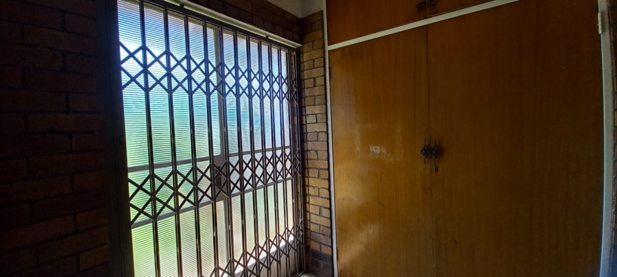 4 Bedroom Property for Sale in Adamayview North West